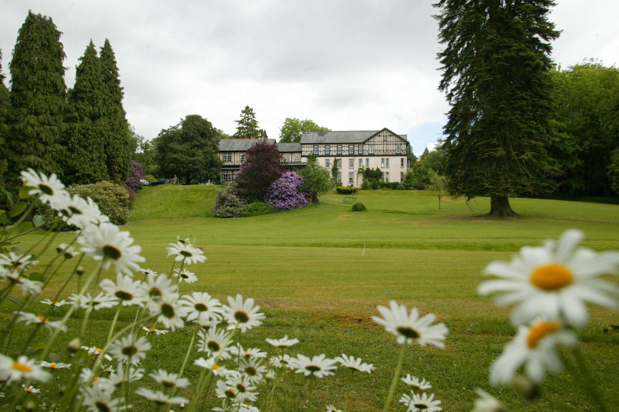 The Lake Country House Hotel & Spa Llangammarch Wells Eksteriør billede